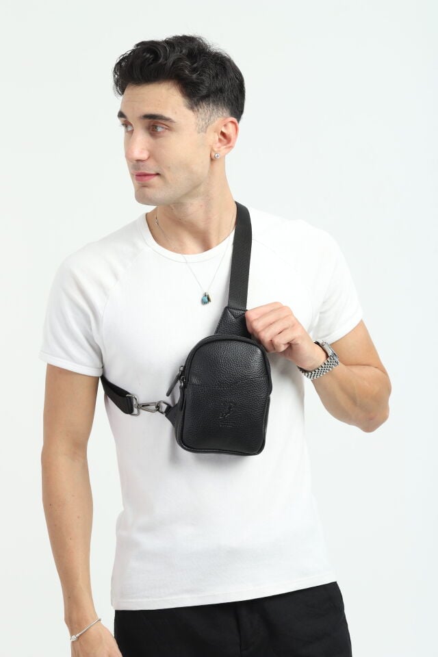 Siyah Omuz Çantası - Çok Bölmeli Küçük Boy Askılı Çapraz Çanta