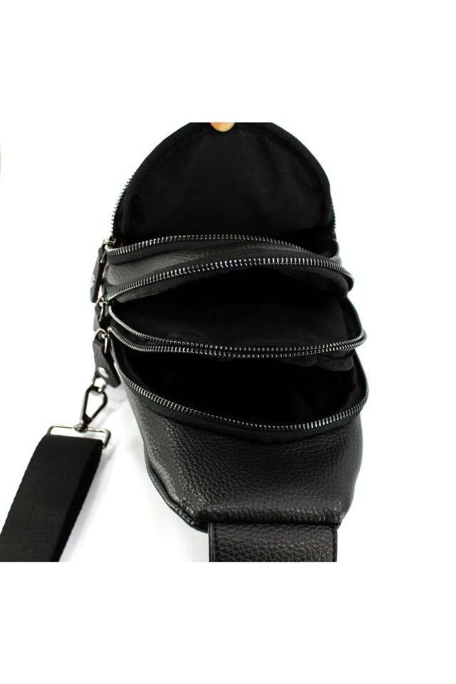 Erkek Siyah Çapraz Askılı Kulaklık Çıkışlı Çapraz Omuz Çantası