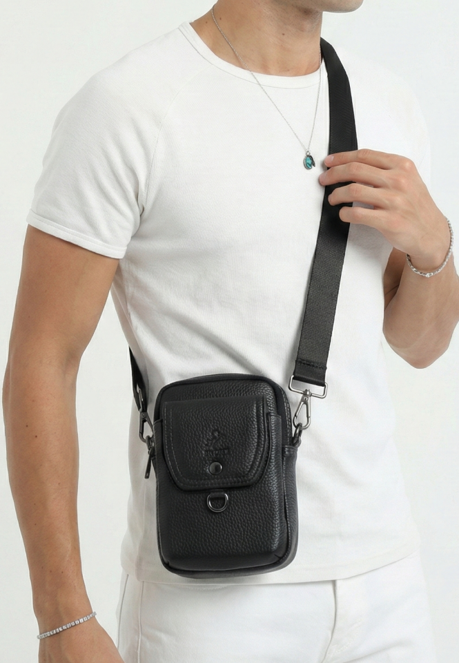 Siyah Erkek Omuz Çantası - Çapraz Askılı Postacı Çantası Günlük Model 024