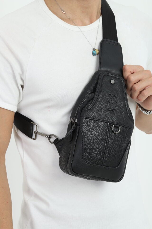 Siyah Erkek Omuz Çantası - Günlük Çapraz Askılı Postacı Çantası 020