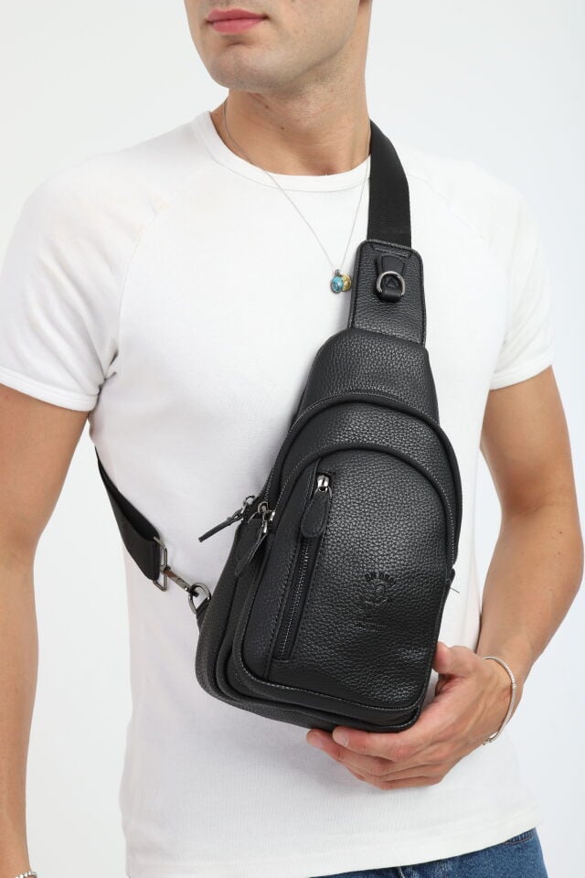 Siyah Omuz Çantası - Erkek Fonksiyonel Çok Gözlü Çapraz Çanta