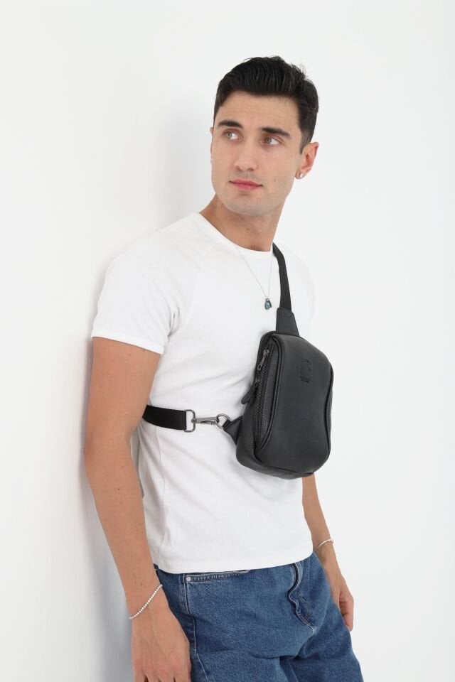 Siyah Göğüs Çantası - Fonksiyonel Body Bag Erkek Çapraz Çanta
